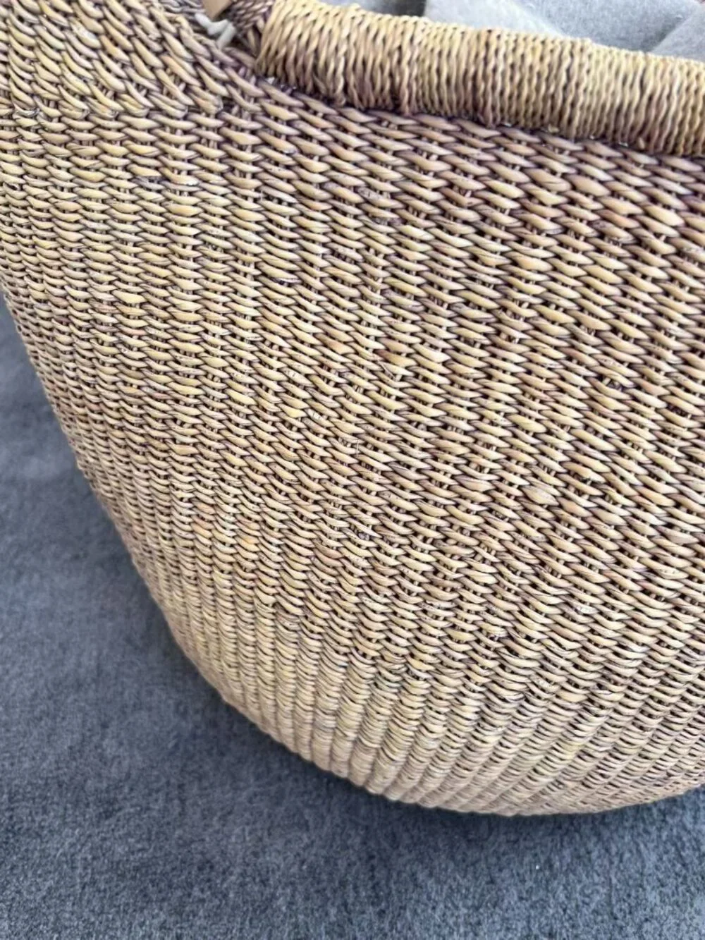 Brand New Bolga Large Handwoven Ghanaian Straw Market Tote Basket – Light Purple